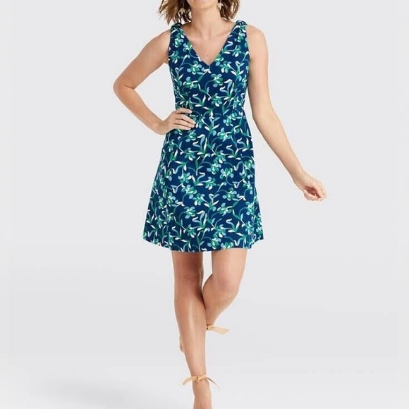 Draper James Dresses & Skirts - DRAPER JAMES Knot Circle Dress